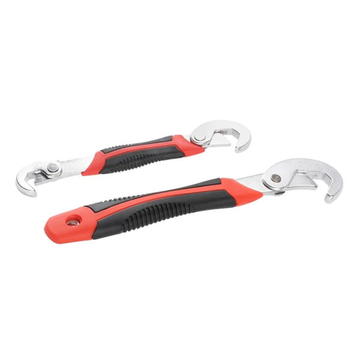Universal Wrench